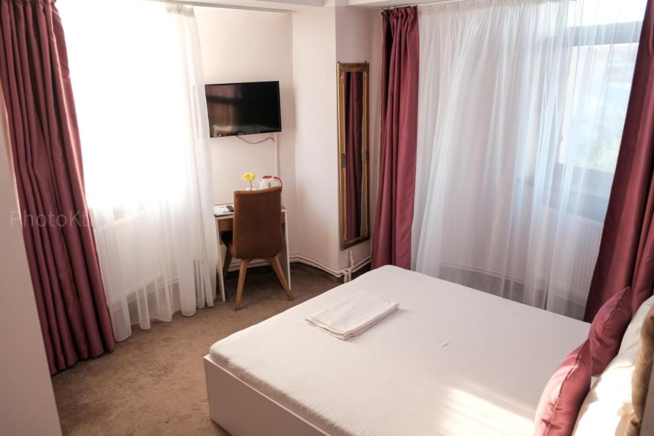 Hotel Bordeaux Galati  Exterior photo