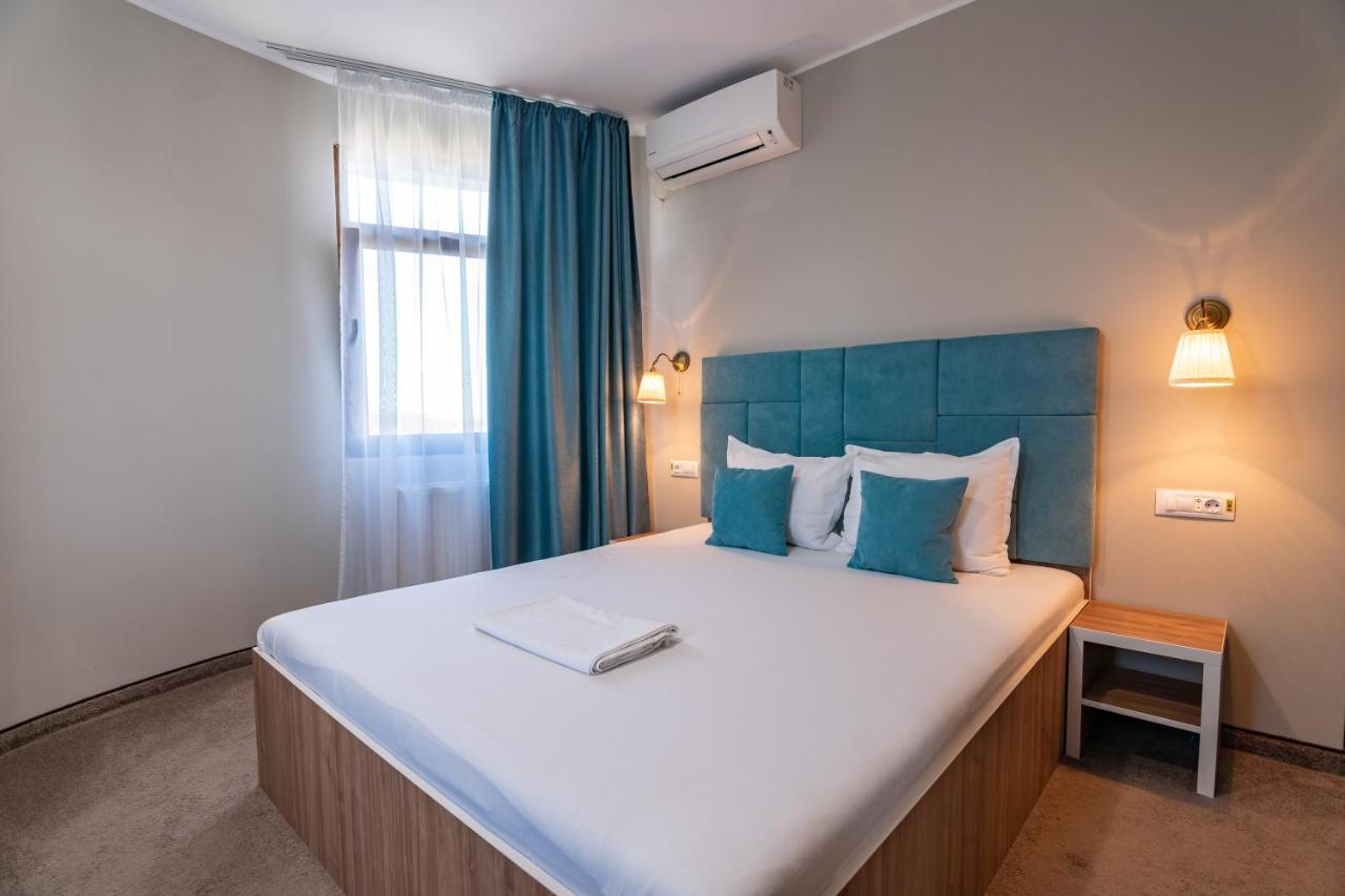 Hotel Bordeaux Galati  Exterior photo